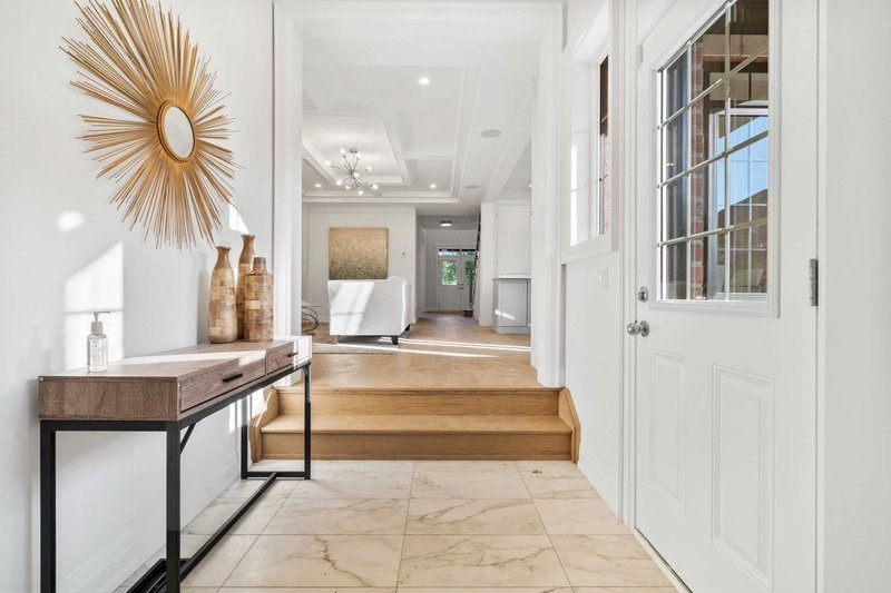 5160 16th Ave, Markham, L6C 2H1 | Image 3