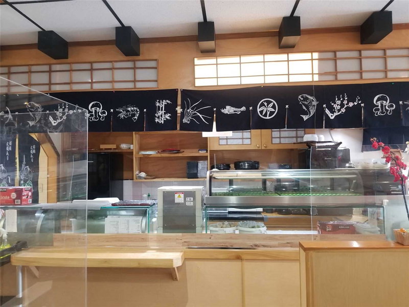 14 - 10620 Yonge St, Richmond Hill, L4C 3C8 | Image 2