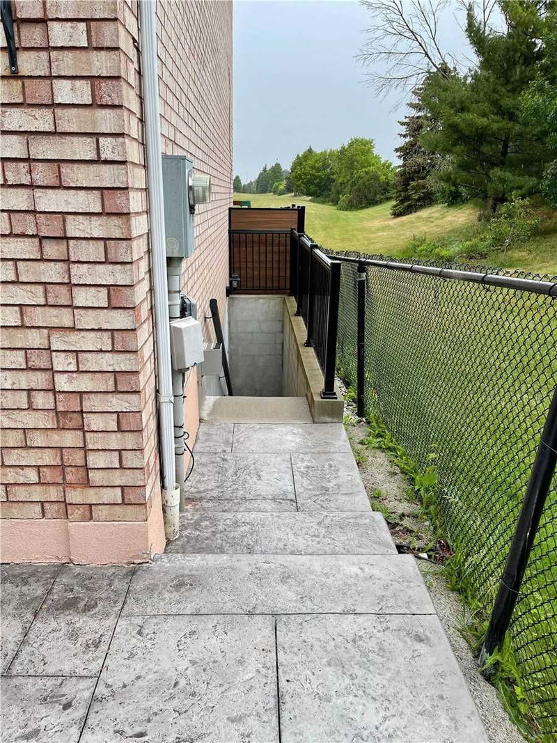 Lower - 54 Castlepoint Dr, Vaughan, L4H 1B8 | Image 3