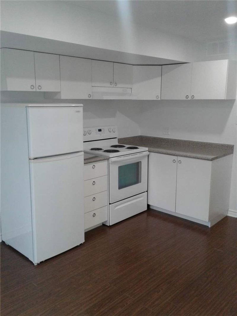 Bsmt - 75 Maffey Cres, Richmond Hill, L4S0A8 | Image 3