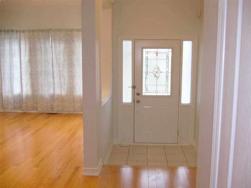 24 Hammersly Blvd, Markham, L6E0H6 | Image 2