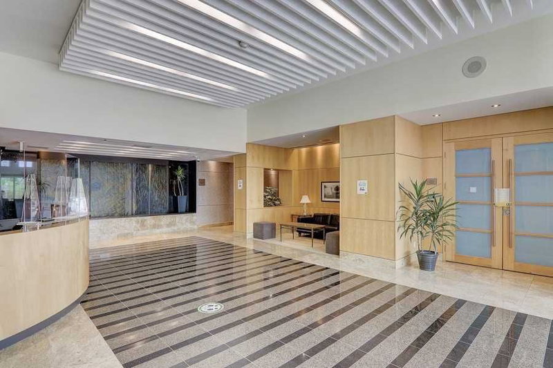 911 - 48 Suncrest Blvd, Markham, L3T7Y5 | Image 3