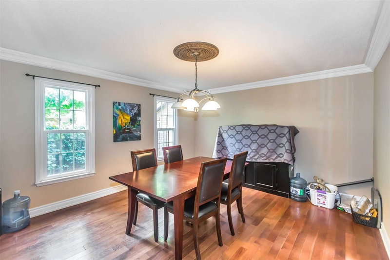 688 Village Pkwy, Markham, L3R2Y5 | Image 3