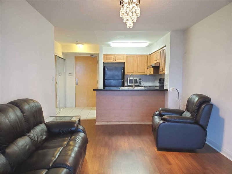 317 - 7363 Kennedy Rd, Markham, L3R 1G8 | Image 2