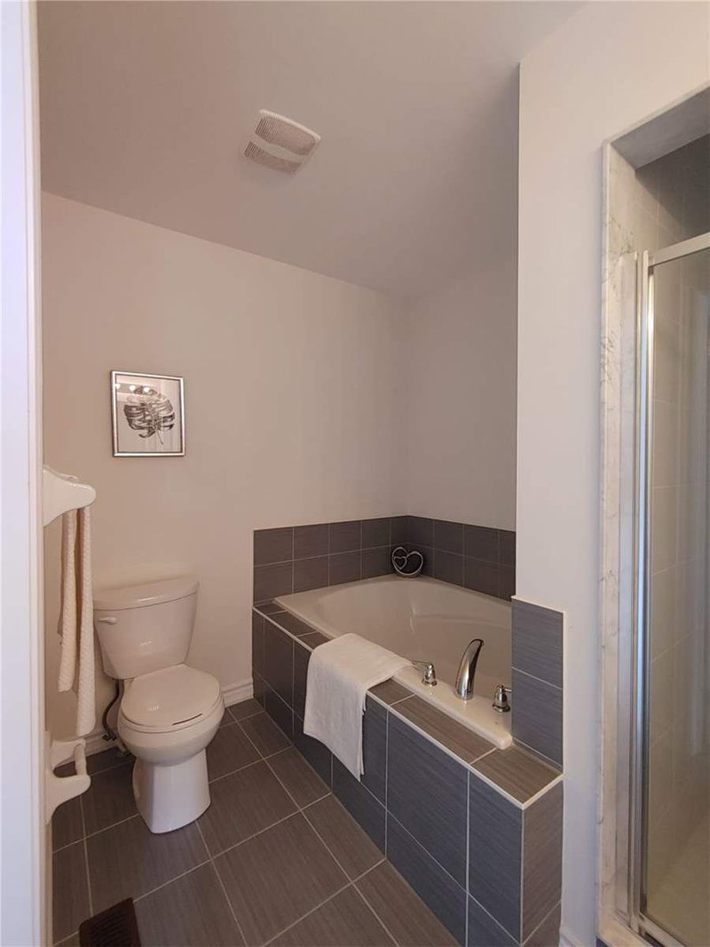 89 Cornell Centre Blvd, Markham, L6B1P8 | Image 2