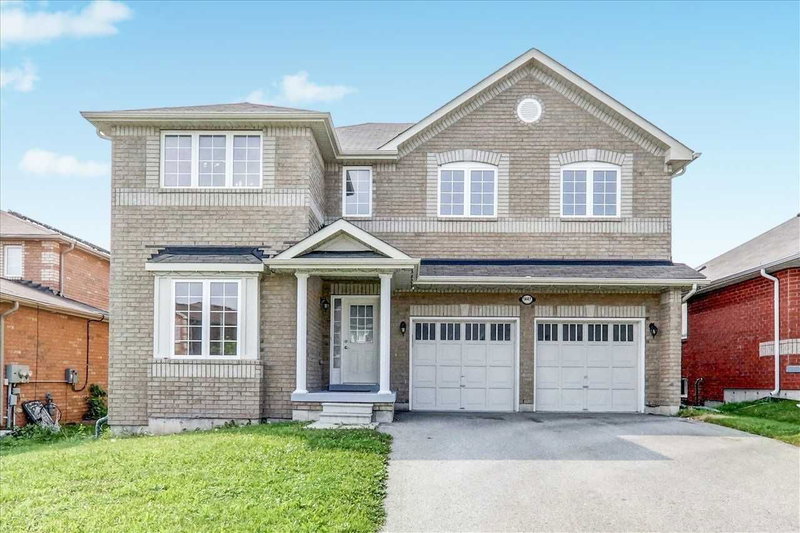 1447 Bassingthwaite Crt, Innisfil, L9S0E1 | Image 2