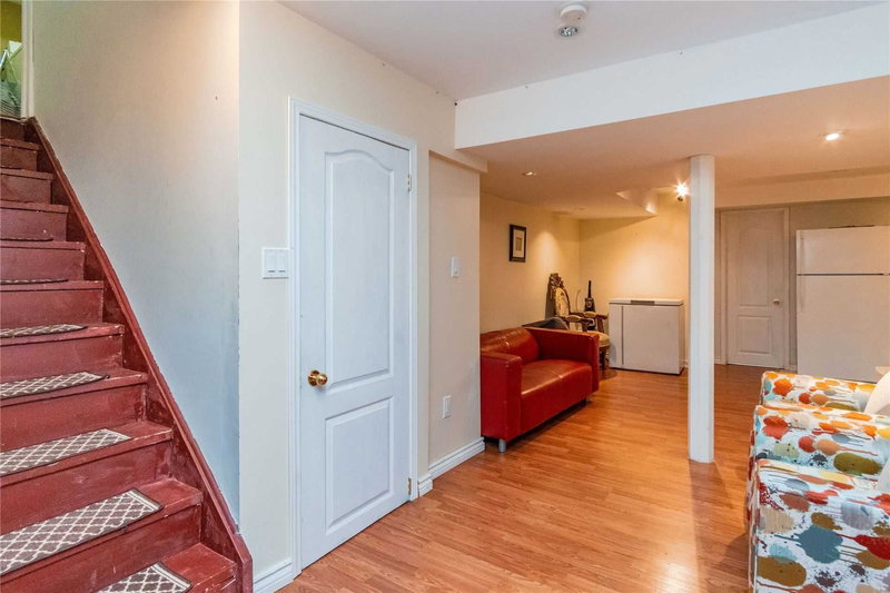 124 Alfred Paterson Dr, Markham, L6E1L5 | Image 2