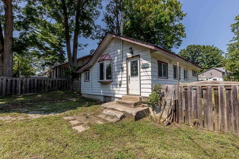 1981 Inglewood Dr, Innisfil, L9S 1Z1 | Image 2