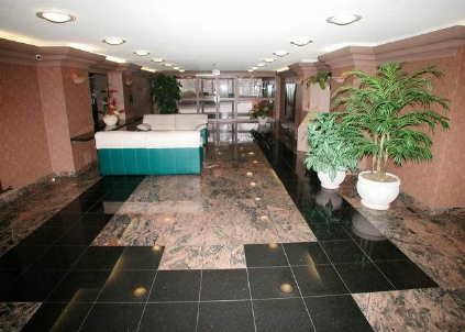 305 - 100 Arbors Lane, Vaughan, L4L7G4 | Image 2