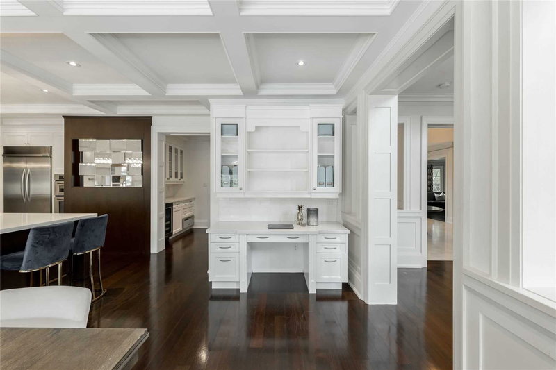 16 Flatbush Ave, Vaughan, L4L8K3 | Image 3