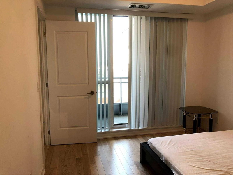 419 - 9205 Yonge St, Richmond Hill, L4C 1V5 | Image 3