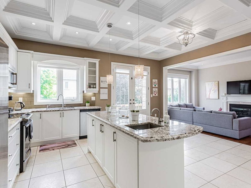 45 Marbrook St, Richmond Hill, L4C0Y9 | Image 2