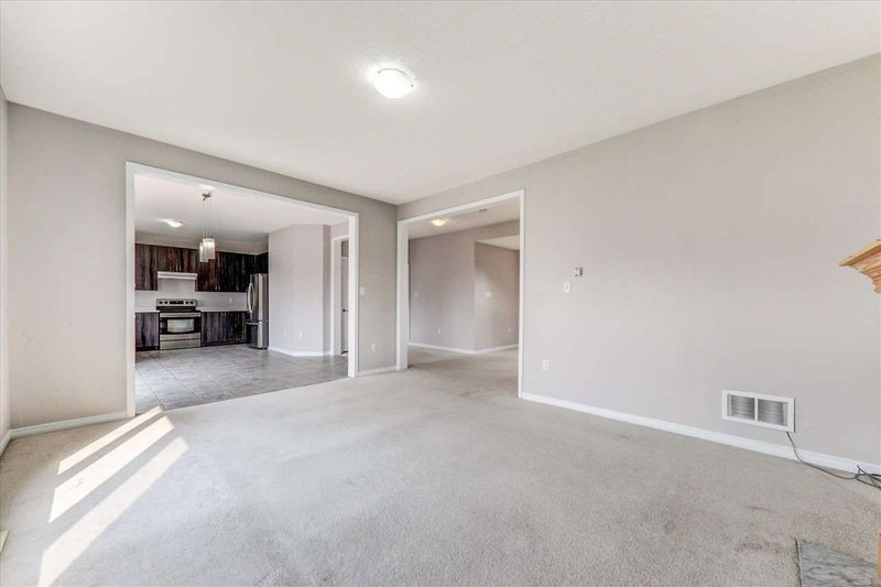 1447 Bassingthwaite Crt, Innisfil, L9S0E1 | Image 2