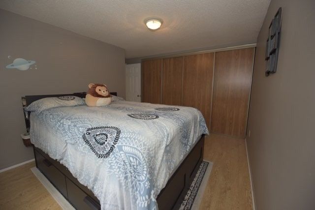 257 London Rd, Newmarket, L3Y6L3 | Image 2