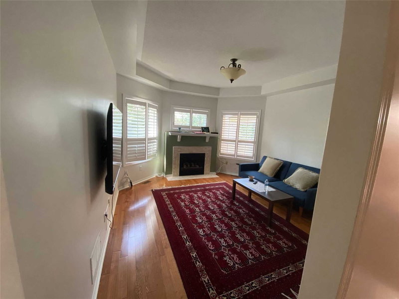 6 Nantucket  Level 1&2 Dr, Richmond Hill, L4E3V1 | Image 2