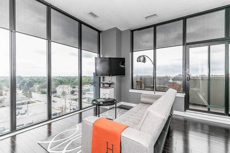 603 - 10376 Yonge St, Richmond Hill, L4C 3B8 | Image 2