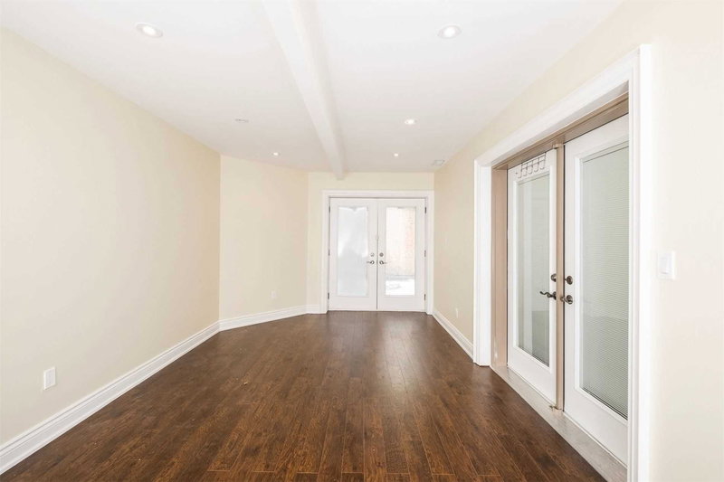 B - 5 Long Hill Dr, Richmond Hill, L4E3M5 | Image 3