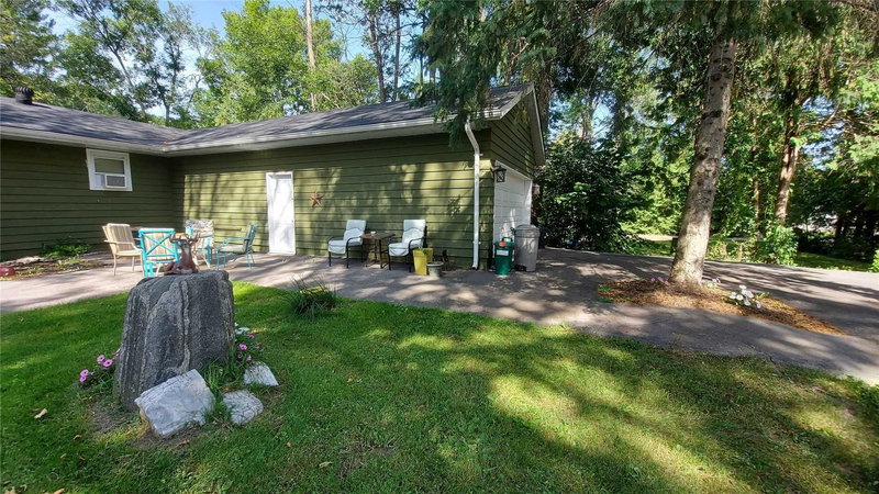 290 Big Bay Point Rd, Innisfil, L9S 2B6 | Image 3