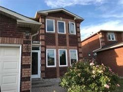 102 Bernard Ave, Richmond Hill, L4C 9Z5 | Image 2