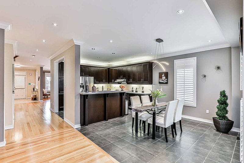 116 Sequin Dr, Richmond Hill, L4E0L8 | Image 3