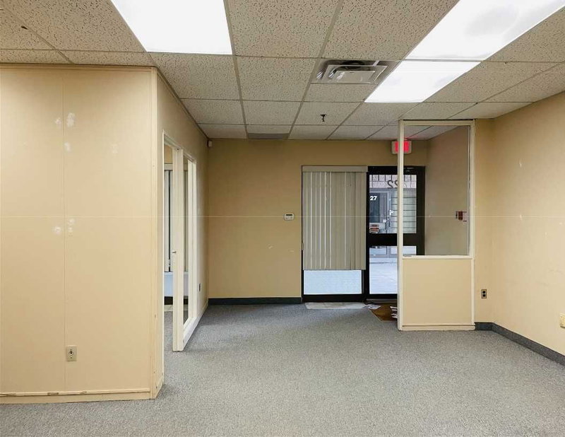 22 - 90 Nolan Crt, Markham, L3R4L9 | Image 3