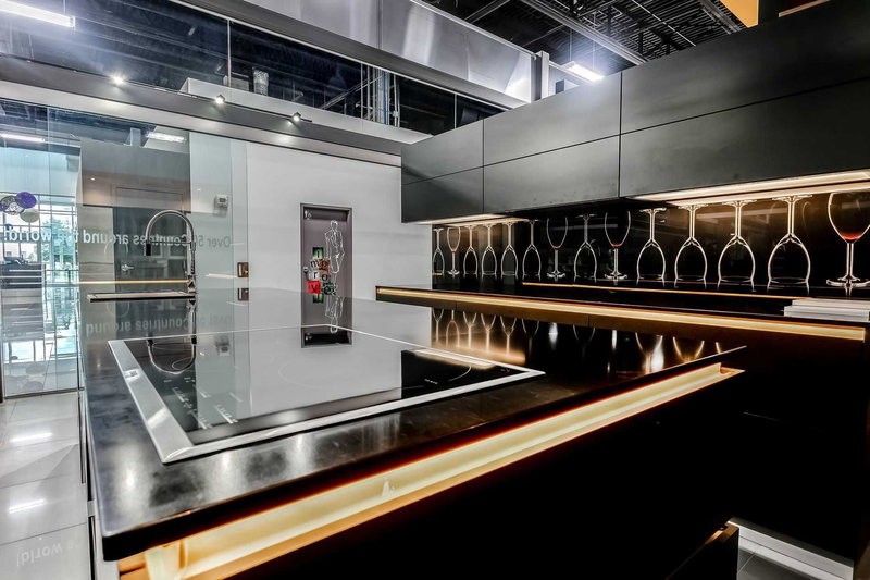 44 - 7250 Keele St, Vaughan, L4K1Z8 | Image 2