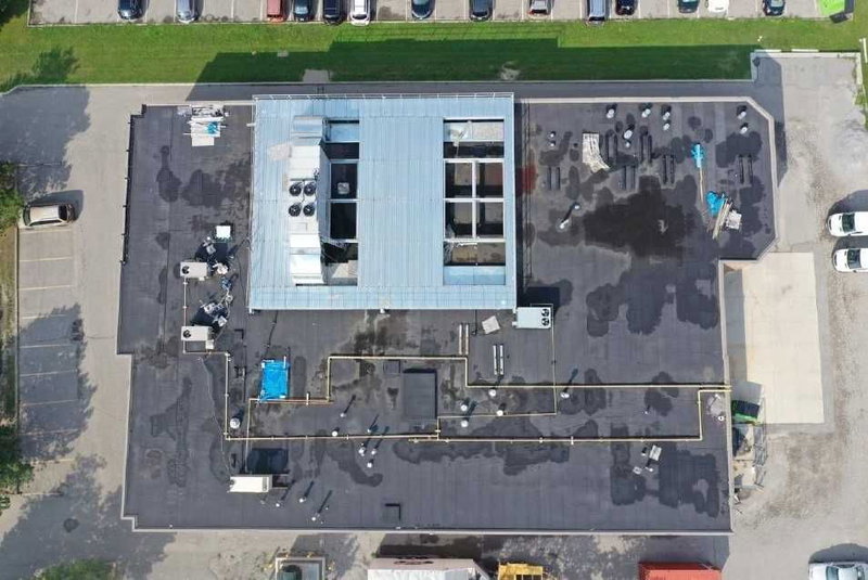 30 Sims Cres, Richmond Hill, L4B2N9 | Image 3