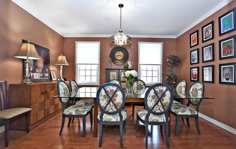 63 Willett Cres, Richmond Hill, L4C7W2 | Image 2