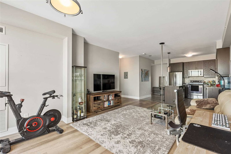 1101 - 2900 Highway 7 Rd, Vaughan, L4K 0G3 | Image 3