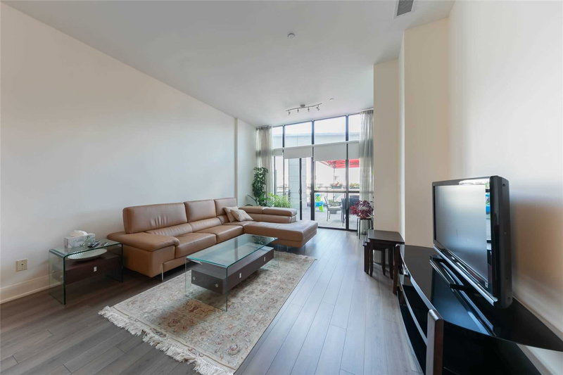 201 - 2900 Highway 7 Rd, Vaughan, L4K0G3 | Image 2