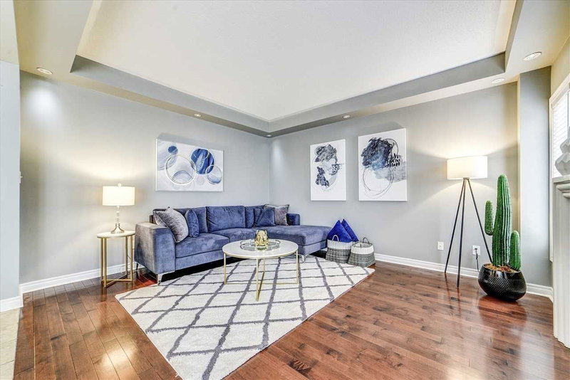 23 Oakborough Dr, Markham, L6B0H3 | Image 3