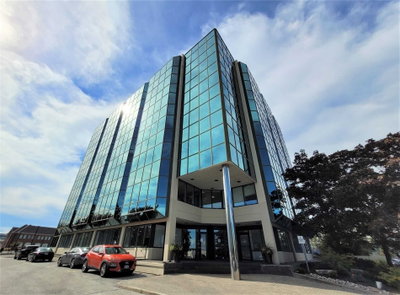 Sale Of Business sold at 1 West Pearce Street, Richmond Hill, Ontario, L4B3K3 - Beaver Creek Business Park - MLS: N5385390