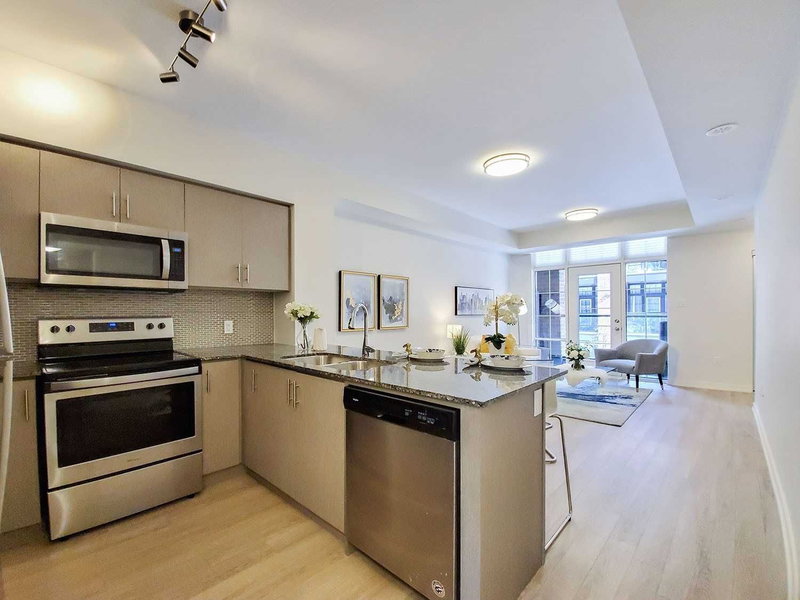 248 - 18 Whitaker Way, Whitchurch-Stouffville, L4A4T4 | Image 2