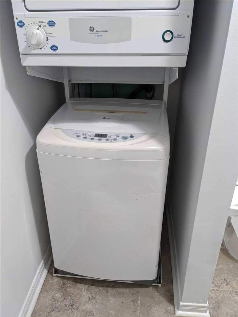 53 Primeau Dr, Aurora, L4G6Z3 | Image 3