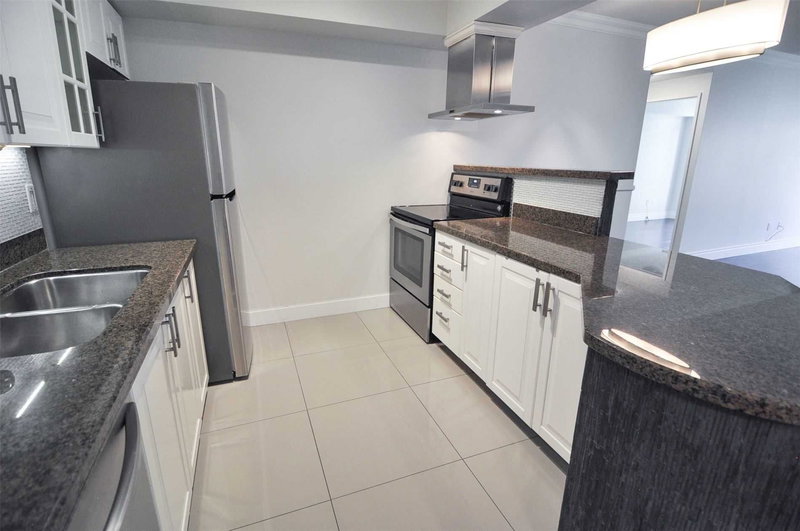 317A - 7398 Yonge St, Vaughan, L4J8J2 | Image 3