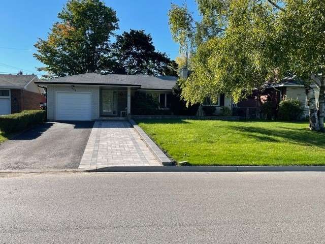 Bsmt - 456 Rupert Ave, Whitchurch-Stouffville, L4A1T1 | Image 2