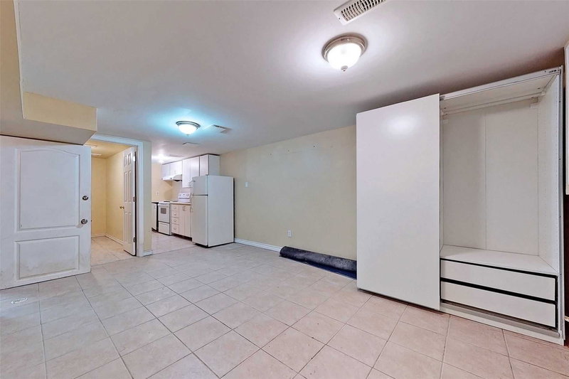 49 Sunset Beach Rd, Richmond Hill, L4E1A3 | Image 3