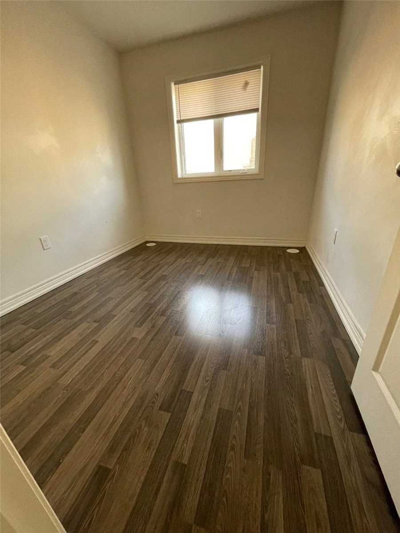 167 Roy Grove Way, Markham, L6E0T7 | Image 2