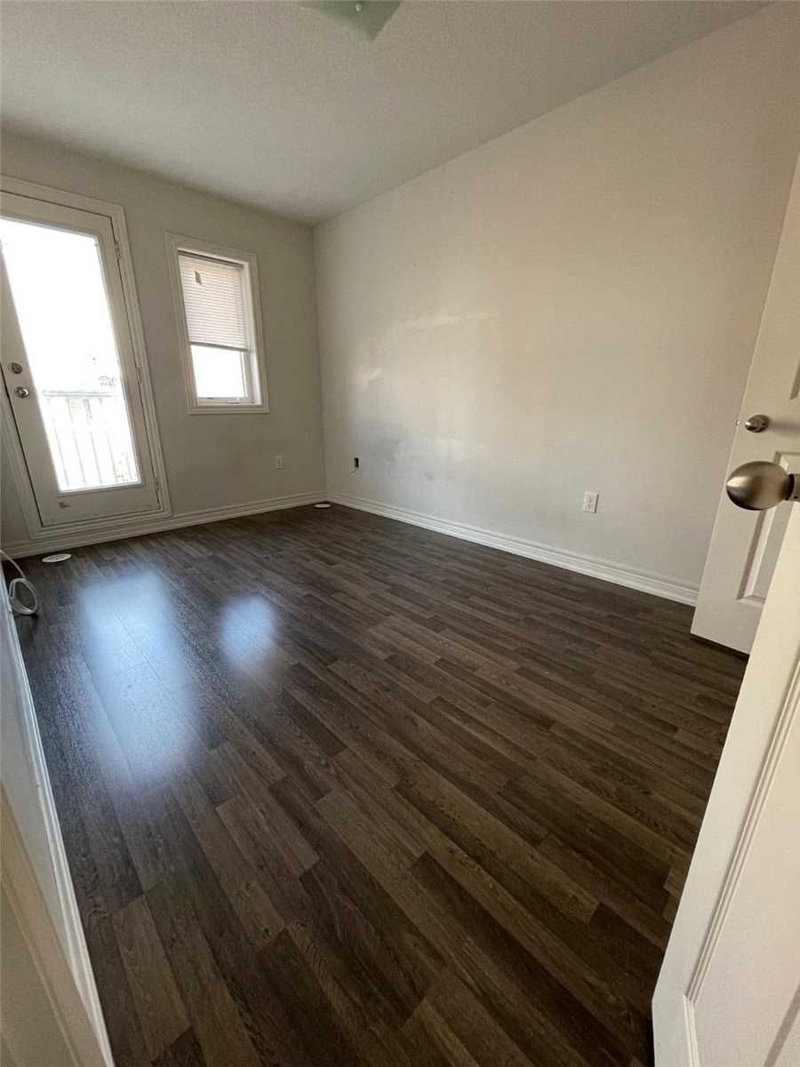 167 Roy Grove Way, Markham, L6E0T7 | Image 3