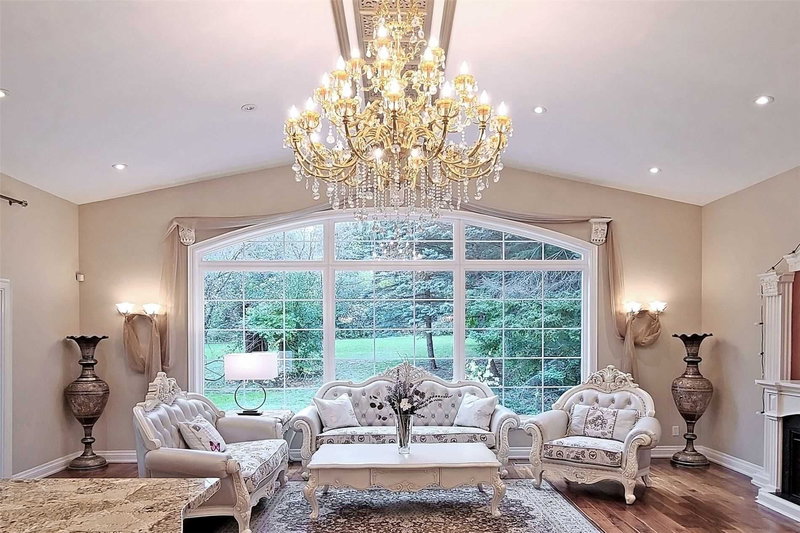 35 Cachet Pkwy, Markham, L6C1C5 | Image 2