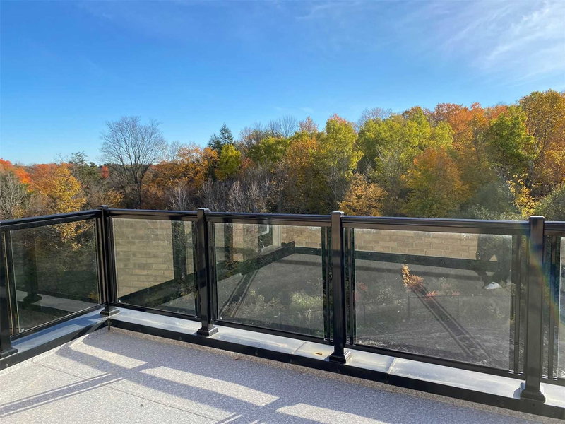 67 Rolling Green Crt, Vaughan, L4H4K7 | Image 2