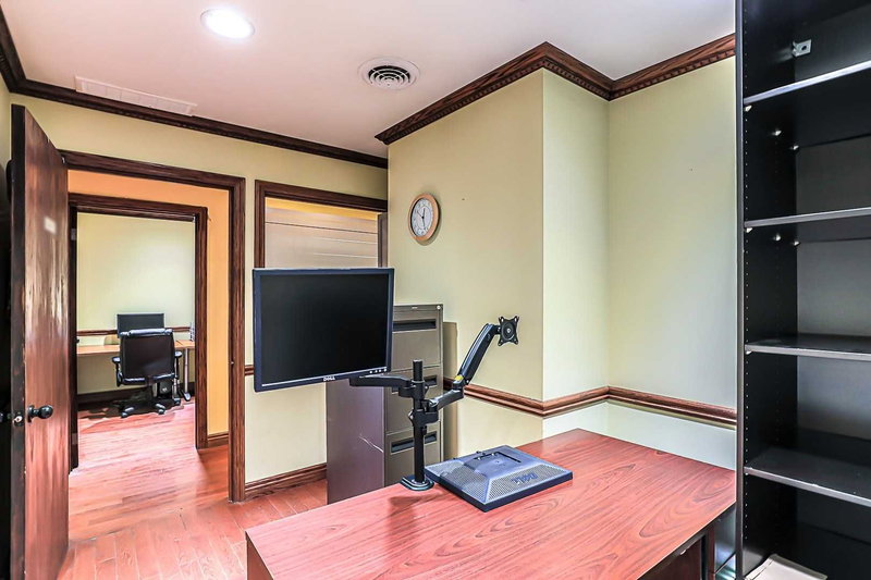 21D-22D - 7398 Yonge St, Vaughan, L4J 8J2 | Image 3