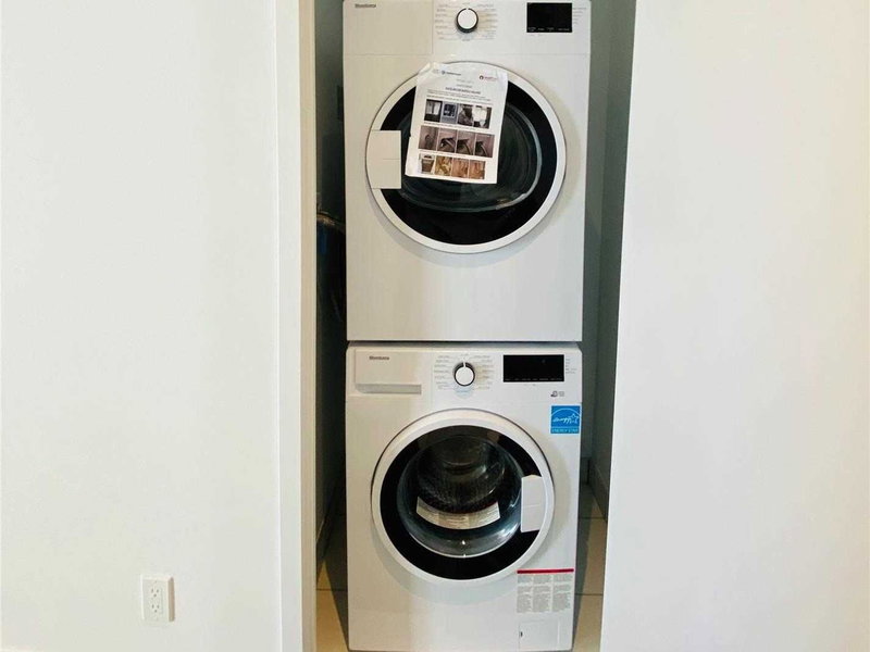 5907 - 5 Buttermill Ave, Vaughan, L4K0J5 | Image 3