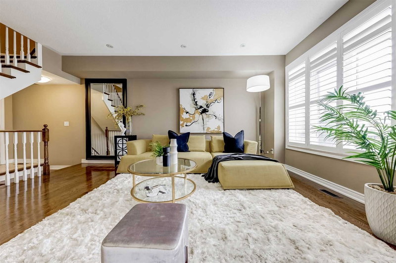 22 Kylemore Way, Markham, L6C0J9 | Image 2