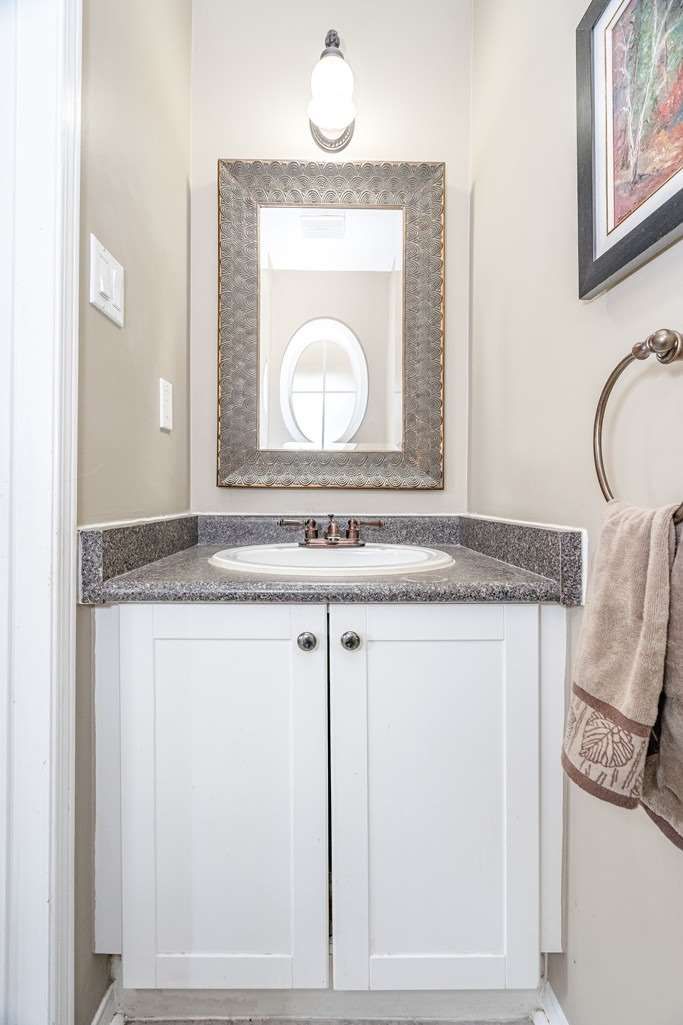 1286 Forest St, Innisfil, L9S 1Z7 | Image 2