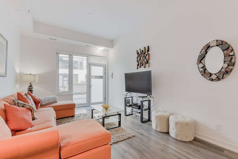 39 - 261 Broward Way, Innisfil, L9S0M5 | Image 3