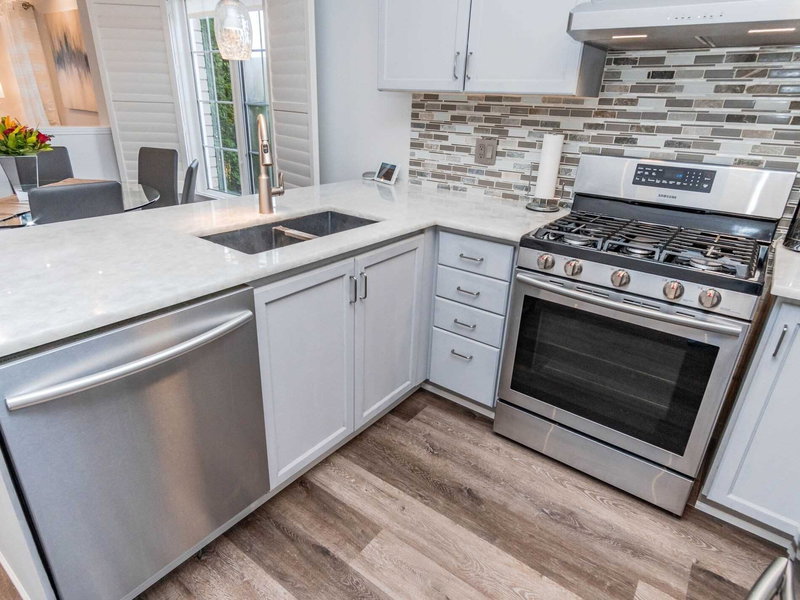 49 Convoy Cres, Vaughan, L6A 3H3 | Image 3