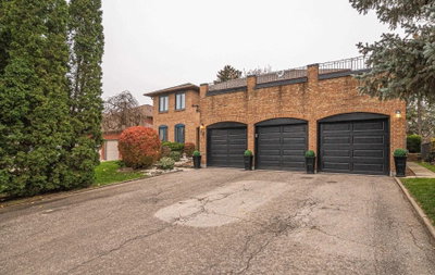 Detached House sold at 16 Bridgend Court, Vaughan, Ontario, L4L3L3 - Islington Woods - MLS: N5435390
