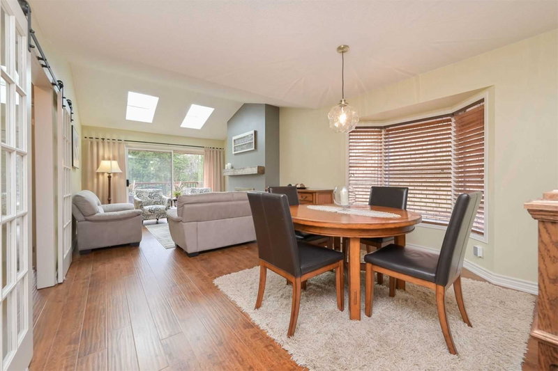 196 Riverview Rd, New Tecumseth, L9R 1Y2 | Image 2