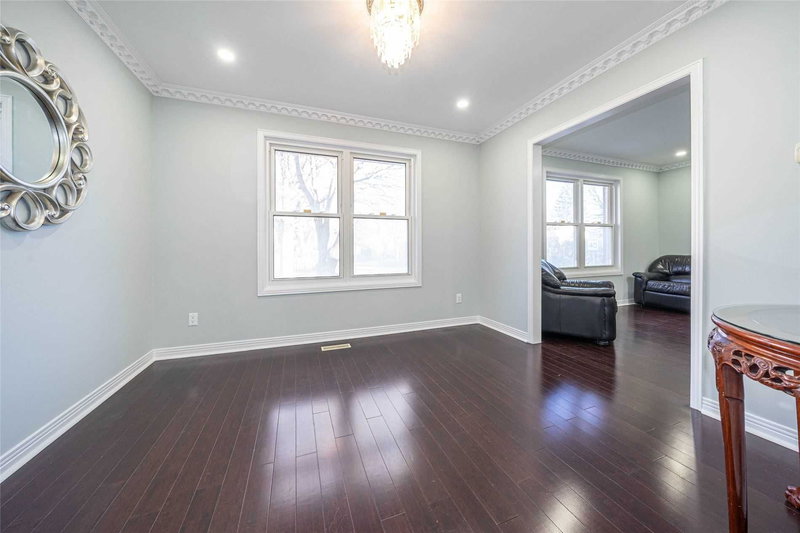 16 Milne Lane, Markham, L3P1C7 | Image 2